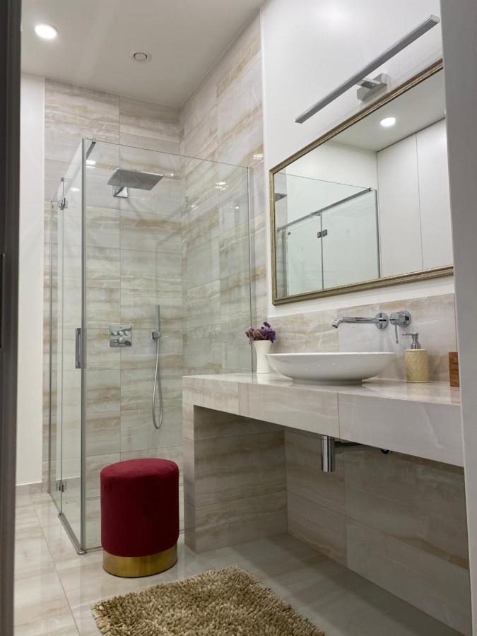 Old Town Apartment Каунас Экстерьер фото