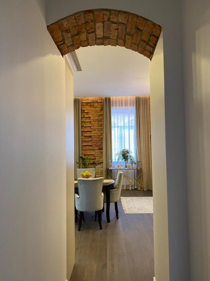 Old Town Apartment Каунас Экстерьер фото